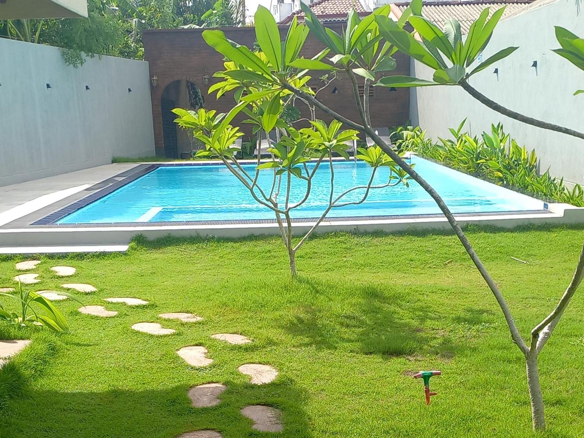Ocean View Tourist Guest House At Negombo Beach Near The Airport Exterior foto